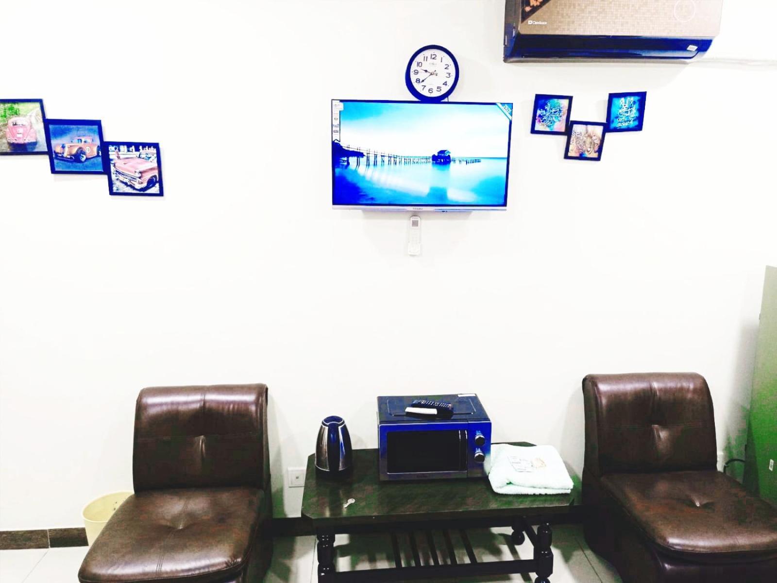 Crystal Comfort Studio Rawalpindi Exterior photo